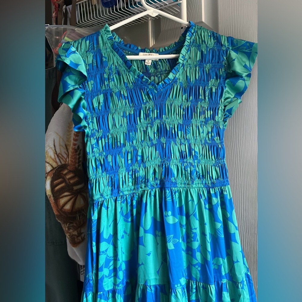 Stunning blue green floral satin dress